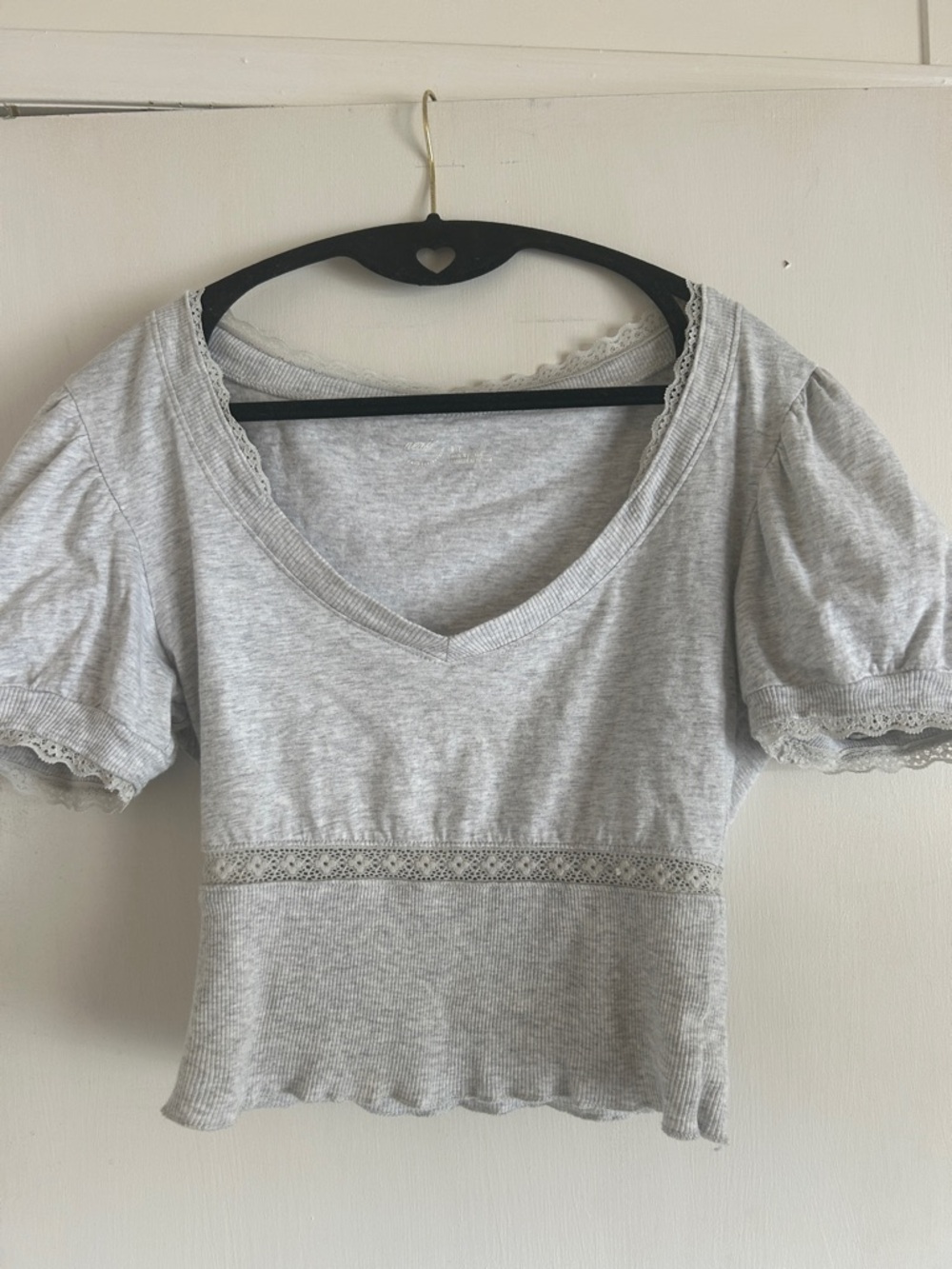 Aerie Heather Gray Lace-Trim V-Neck Crop Top